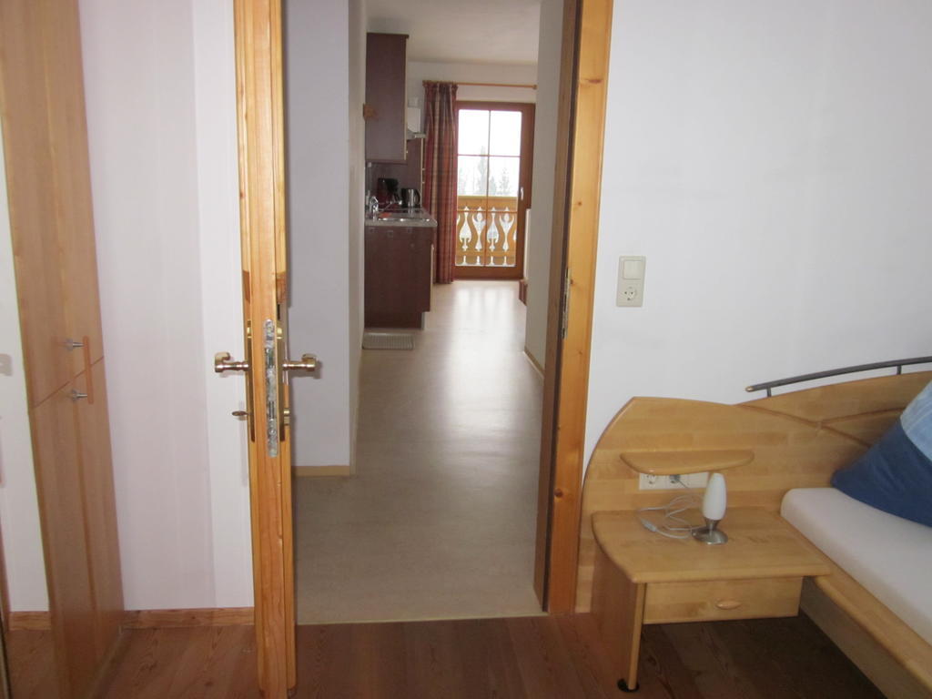 Appartement Zum Roessl Ramsau am Dachstein Kamer foto