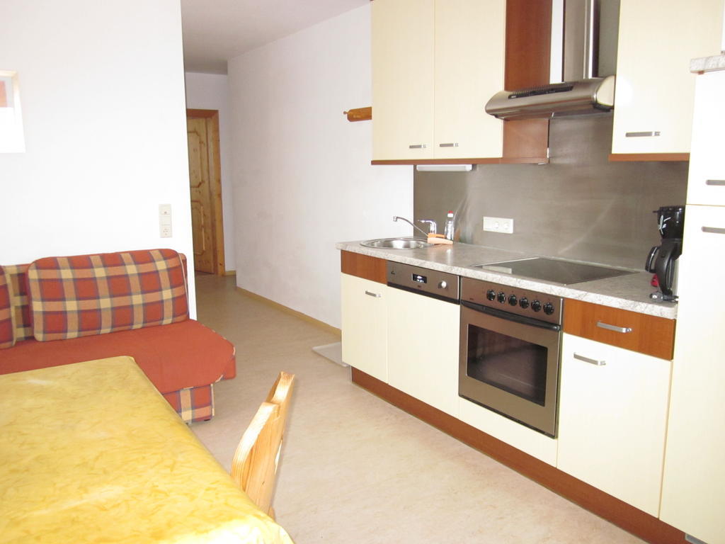 Appartement Zum Roessl Ramsau am Dachstein Kamer foto