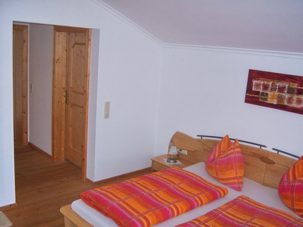 Appartement Zum Roessl Ramsau am Dachstein Kamer foto
