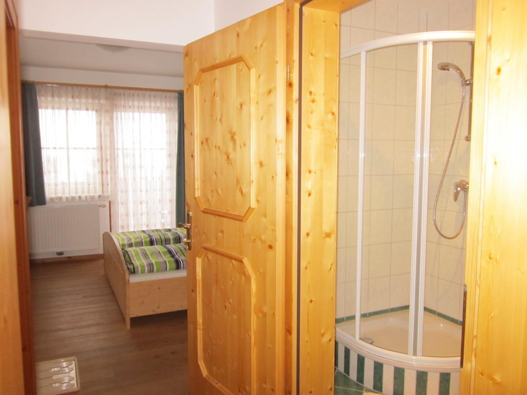 Appartement Zum Roessl Ramsau am Dachstein Kamer foto