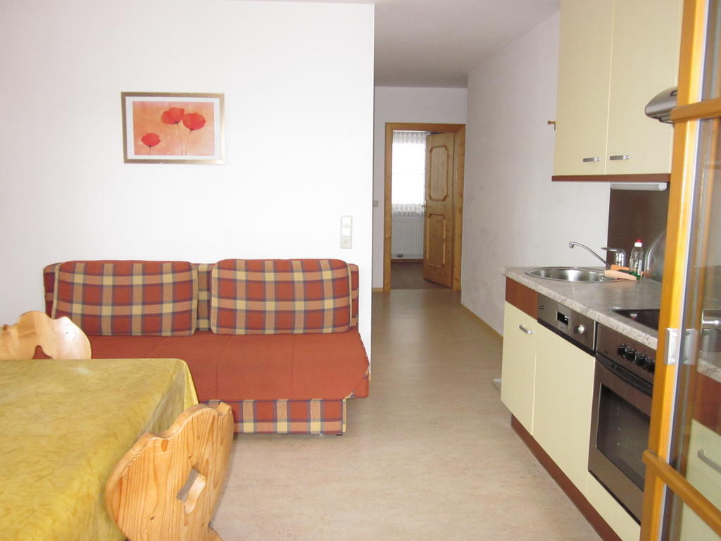 Appartement Zum Roessl Ramsau am Dachstein Kamer foto